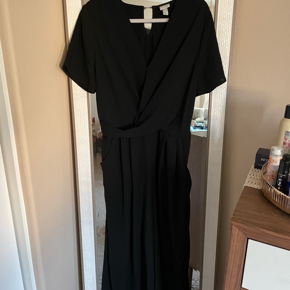 A New Day Black Short Sleeve Wrap Jumpsuit Size L